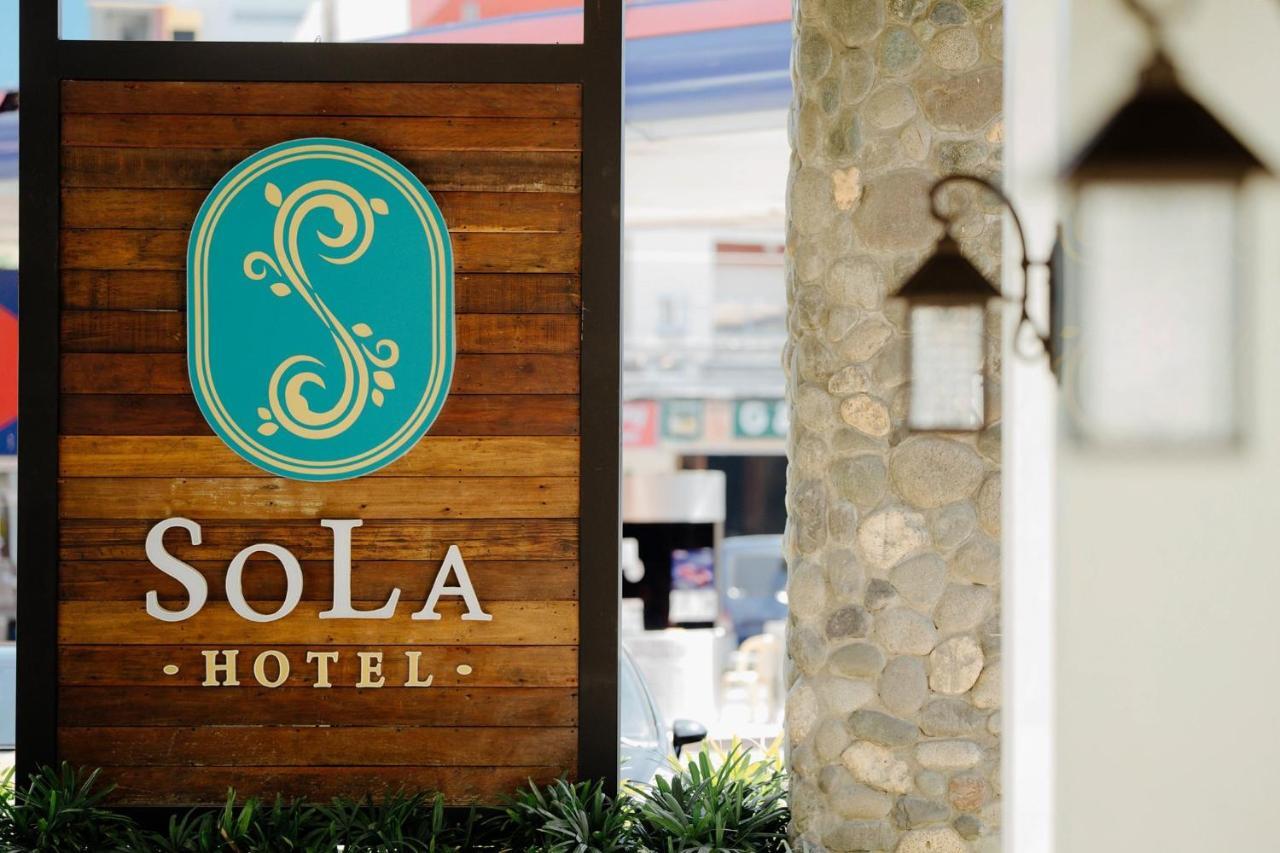 Sola Hotel Laoag Exterior foto